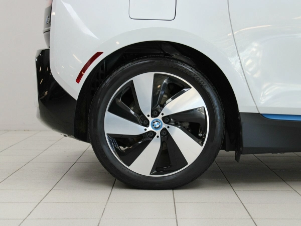 BMW i3, I (I01) Рестайлинг фото №6