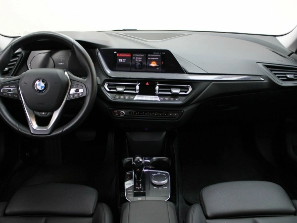 BMW 2 серии, F44 фото №9