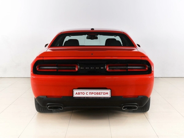 Dodge Challenger, III Рестайлинг 2 фото №5