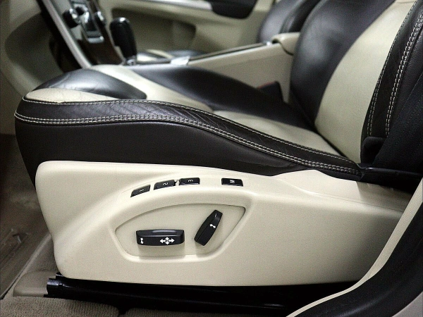 Volvo XC60, I фото №10