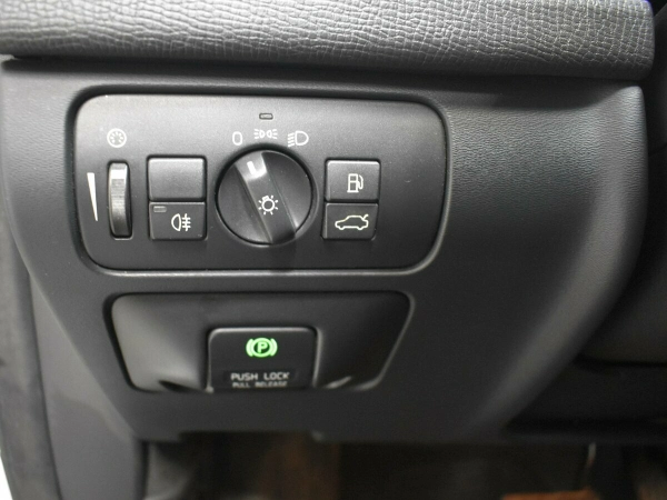 Volvo XC60, I фото №12