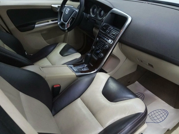 Volvo XC60, I фото №8