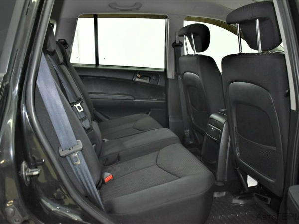 SsangYong Kyron, I Рестайлинг фото №14