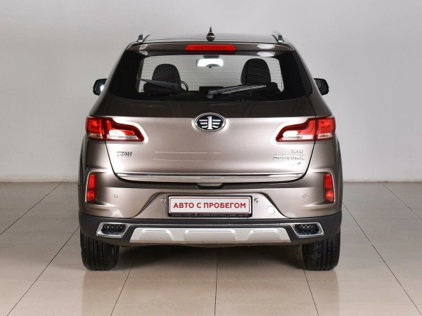 FAW Besturn X40, I фото №5
