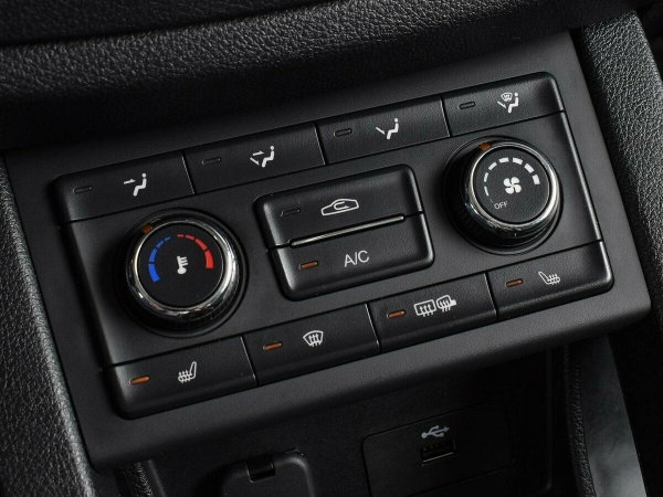 FAW Besturn X40, I фото №8