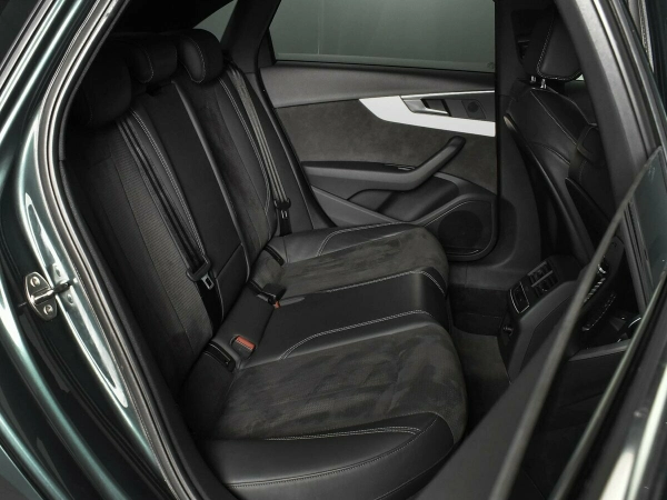 Audi A4, V (B9) фото №17