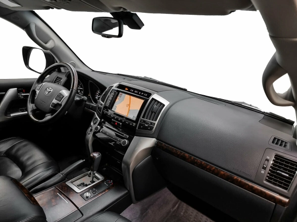 Toyota Land Cruiser, 200 Series Рестайлинг 1 фото №15
