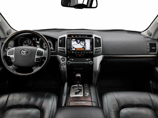 Toyota Land Cruiser, 200 Series Рестайлинг 1 фото №8