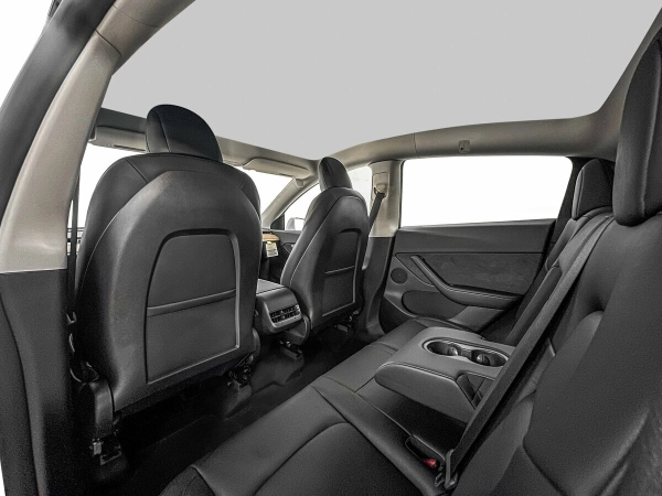 Tesla Model Y, I фото №17