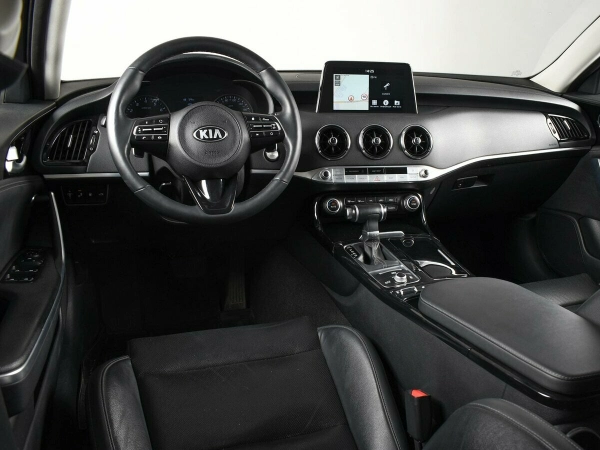 Kia Stinger, I фото №6