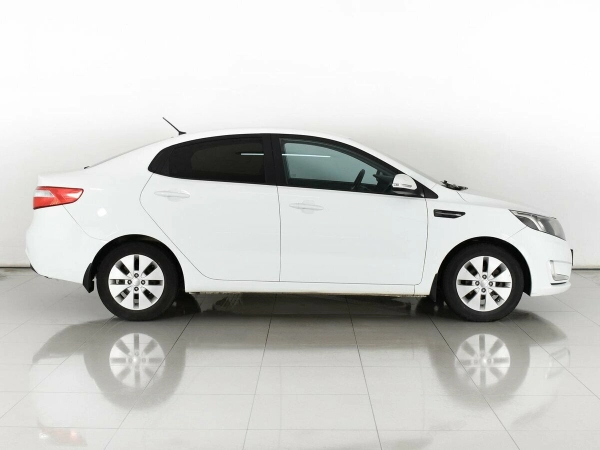 Kia Rio, III фото №4