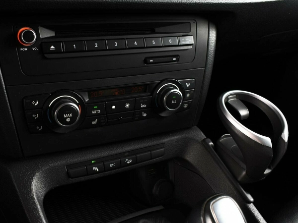 BMW X1, I (E84) фото №9