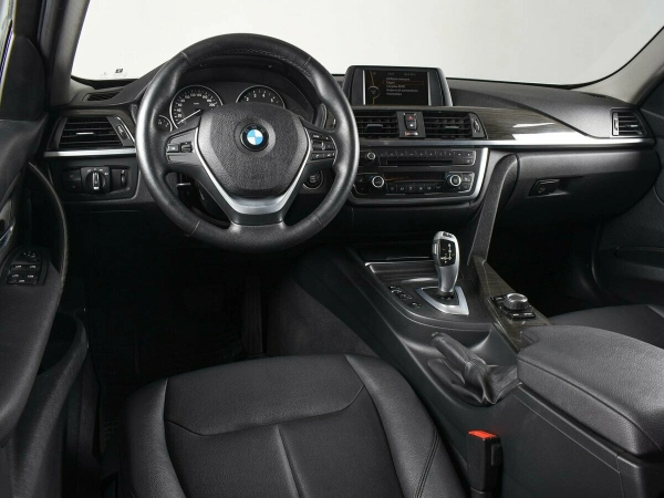 BMW 3 серии, VI (F3x) фото №6