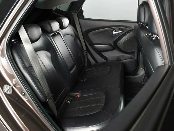 Hyundai ix35, I Рестайлинг фото №11
