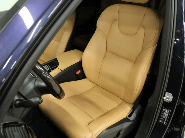 Volvo XC90, II фото №14
