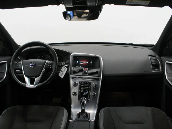 Volvo XC60, I Рестайлинг фото №10