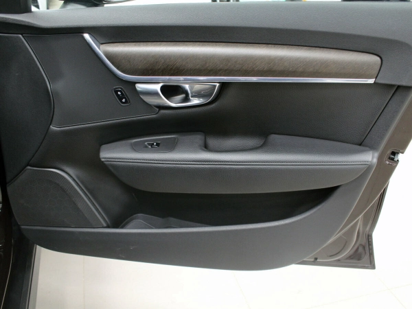 Volvo V90 Cross Country, I фото №15
