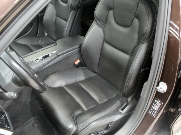 Volvo V90 Cross Country, I фото №16