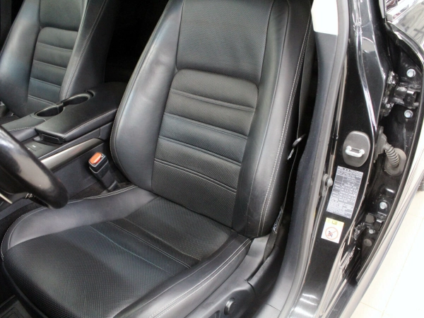 Lexus IS, III Рестайлинг фото №16