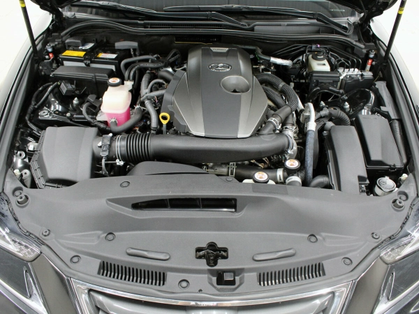 Lexus IS, III Рестайлинг фото №9