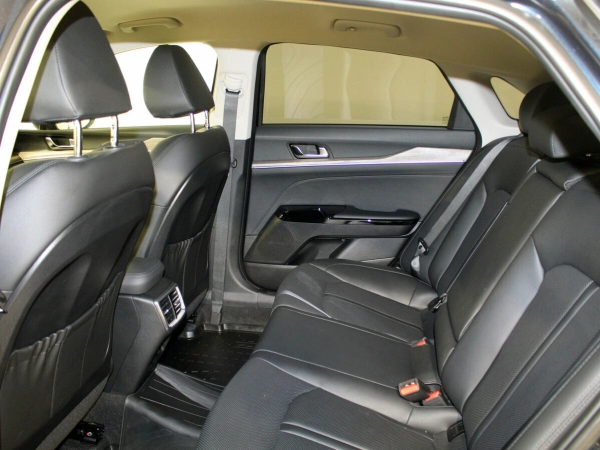 Kia K5, III фото №20