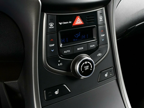 Hyundai Elantra, V (MD) Рестайлинг фото №8
