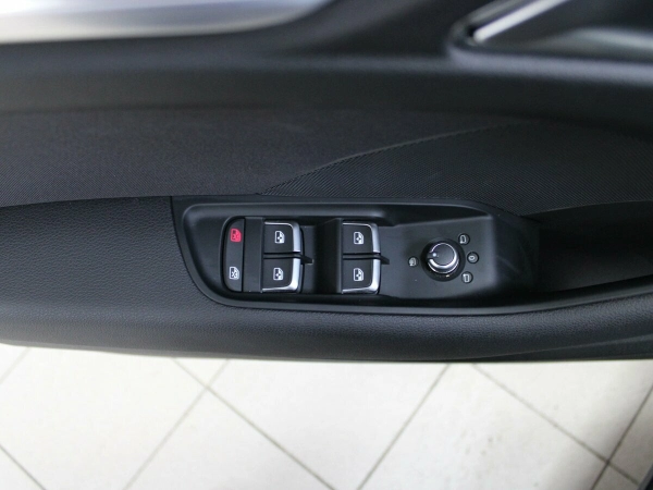 Audi A3, III (8V) Рестайлинг фото №13