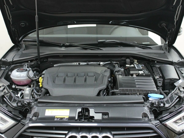 Audi A3, III (8V) Рестайлинг фото №8