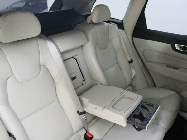 Volvo XC60, II фото №14