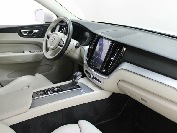 Volvo XC60, II фото №9