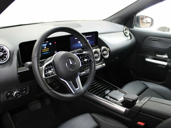 Mercedes-Benz GLA, II (H247) фото №11