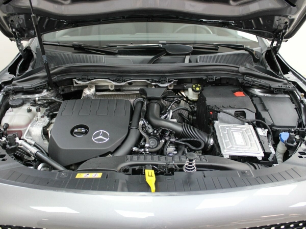 Mercedes-Benz GLA, II (H247) фото №7
