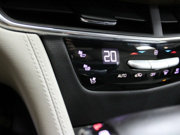 Cadillac CT6, I фото №17