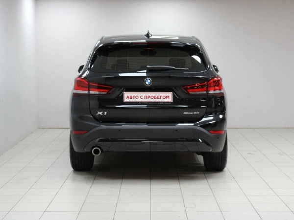 BMW X1, II (F48) Рестайлинг фото №5