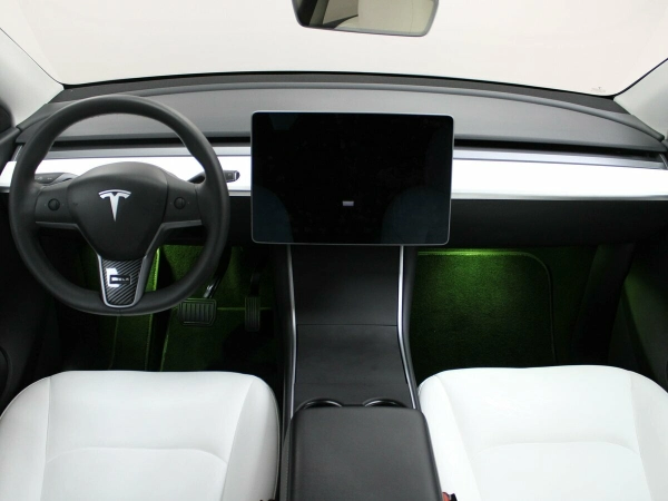 Tesla Model Y, I фото №9