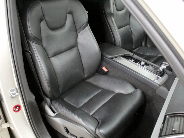 Volvo XC90, II фото №14