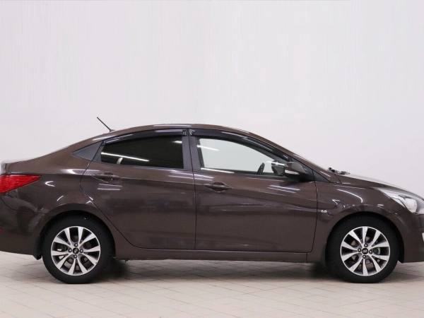 Hyundai Solaris, I Рестайлинг фото №3