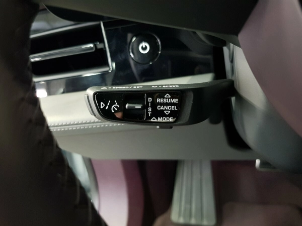 Porsche Taycan, I фото №27