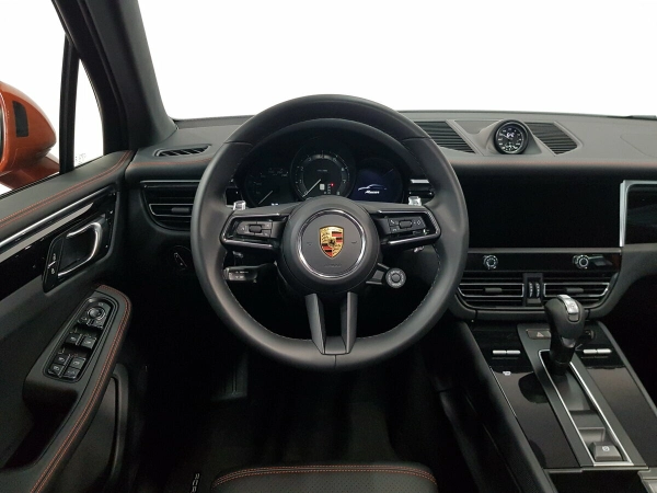 Porsche Macan, I Рестайлинг 2 фото №12