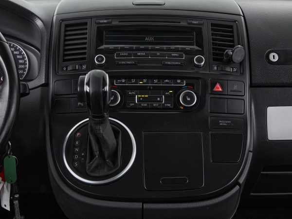 Volkswagen Multivan, T5 Рестайлинг фото №14