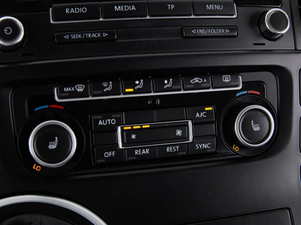 Volkswagen Multivan, T5 Рестайлинг фото №17