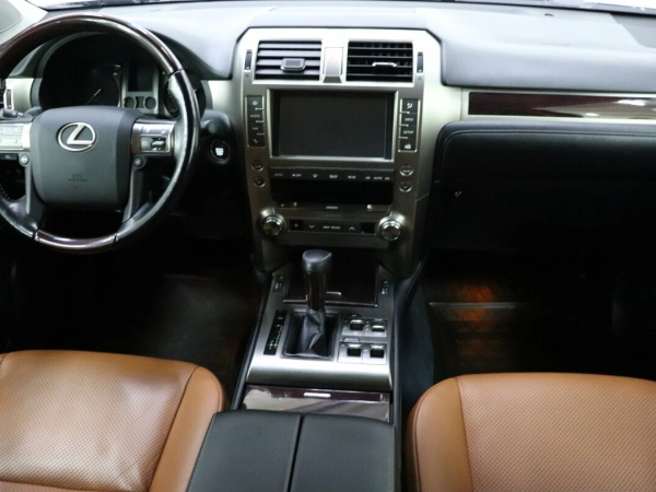 Lexus GX, II Рестайлинг фото №11