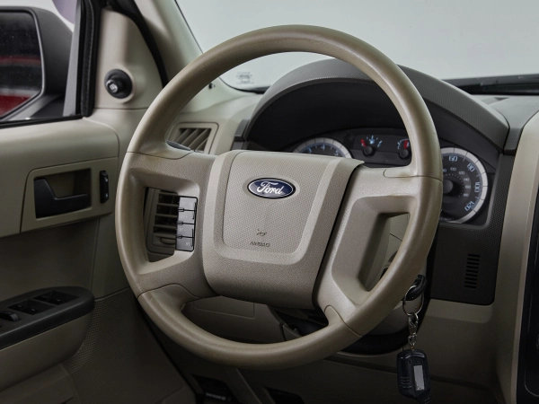 Ford Escape, I Рестайлинг 2 фото №13