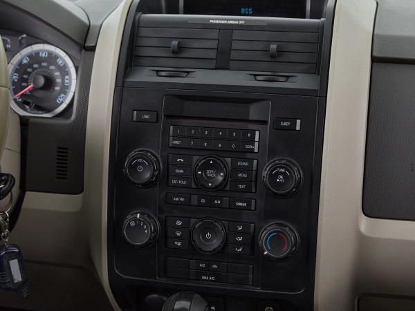 Ford Escape, I Рестайлинг 2 фото №14
