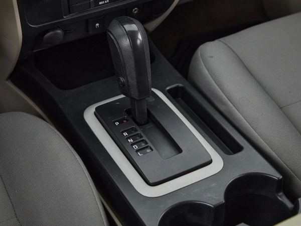 Ford Escape, I Рестайлинг 2 фото №17
