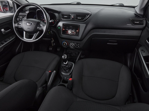 Kia Rio, III фото №10