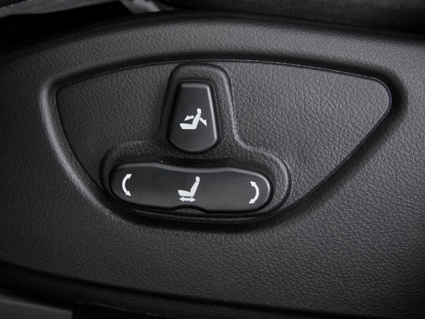 SsangYong Kyron, I Рестайлинг фото №12