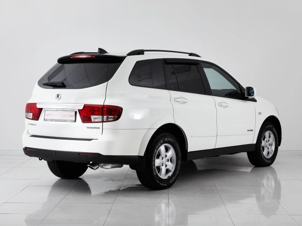 SsangYong Kyron, I Рестайлинг фото №5
