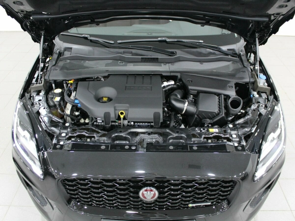 Jaguar E-Pace, I Рестайлинг фото №7