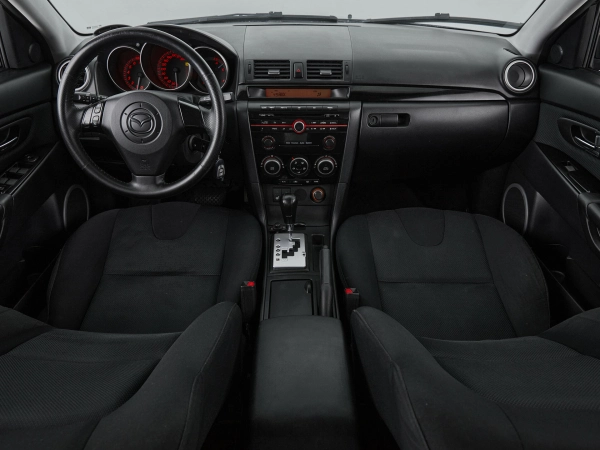 Mazda 3, I (BK) Рестайлинг фото №8